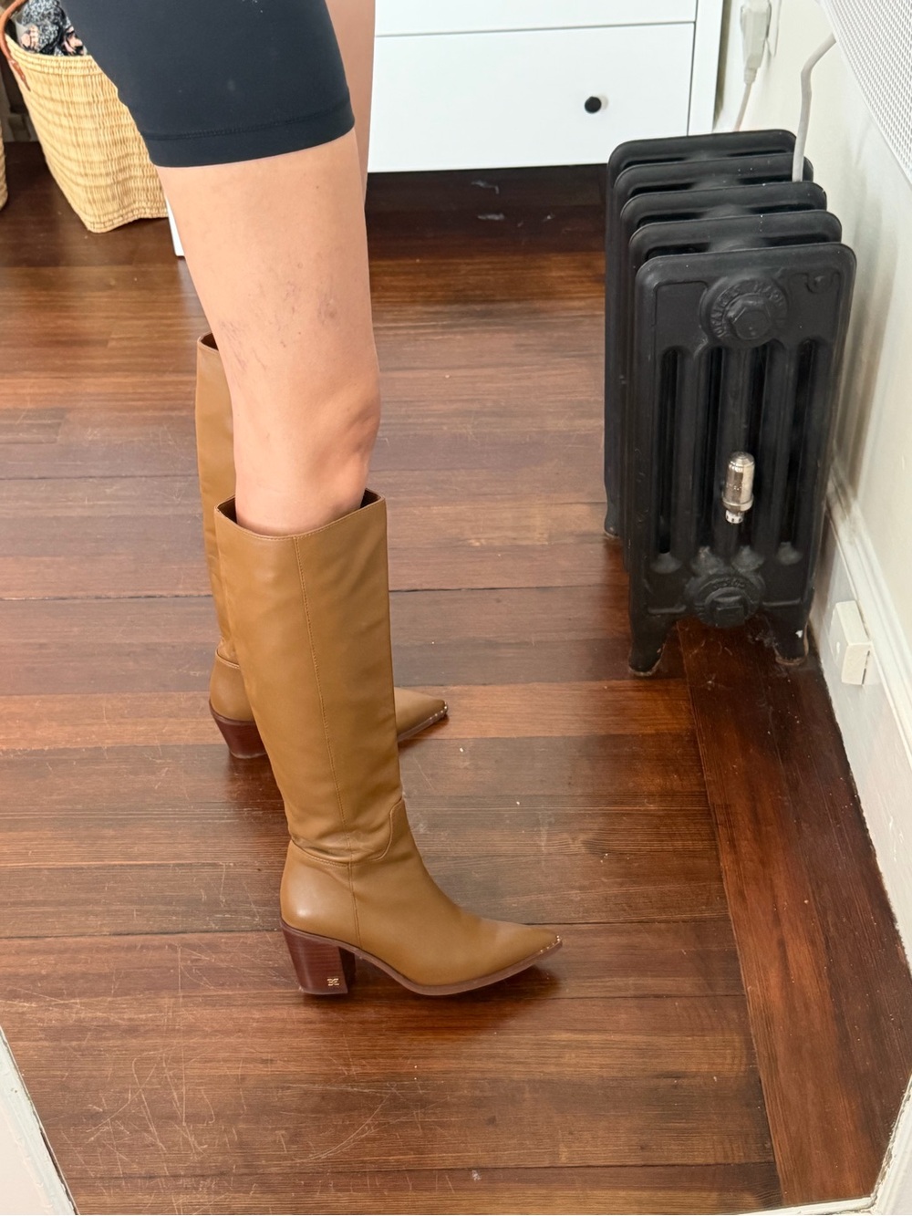 Sam Edelman Lindsey Boot - Picture 4 of 8